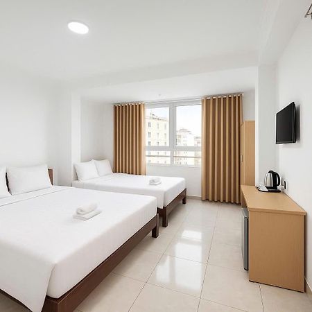 K&T Hotel - Bui Vien Walking Street Ho Chi Minh City Exterior photo